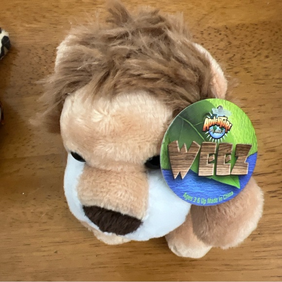 Lion Cheetah Plushie Pair/ Stocking stuffer! - Picture 3 of 6